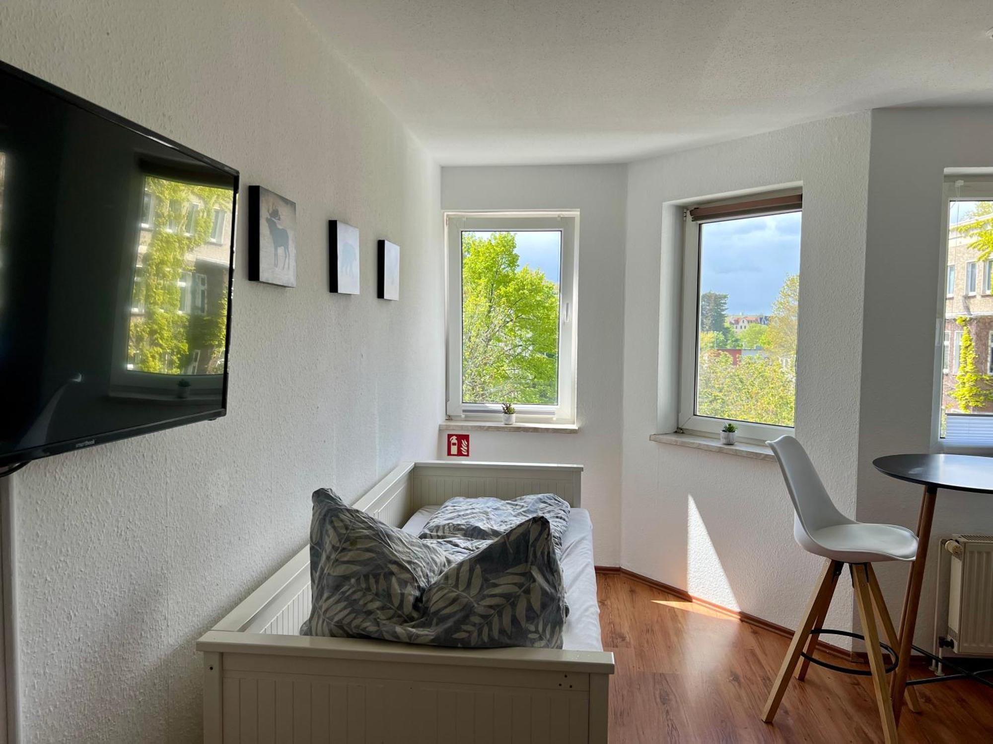 Schickes Einzimmerapartment nahe Uniklinik Magdeburg Exterior foto